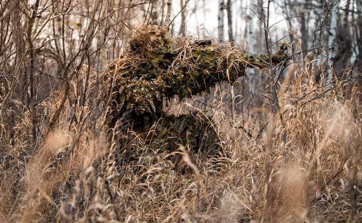 Near the frontline in eastern Ukraine, snipers and skepticism abound